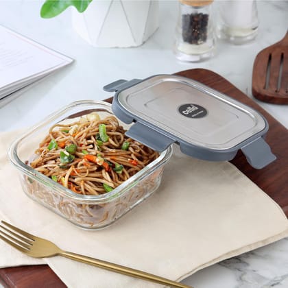 CELLO Steel-O Fresh Square Toughened Glass Container 800ml, Grey | Multipurpose Storage | Microwave, Oven, Freezer & Dishwasher Safe | Leakproof Lid | Glass Container For Kitchen, Fridge & Office