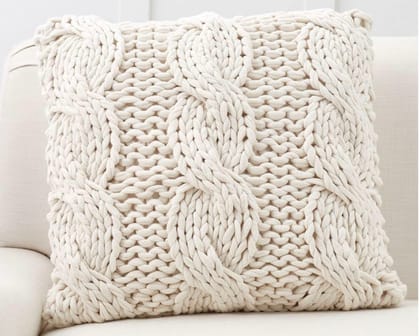 Luxury Chunky Cable Knit Cushion Cover – Soft Cotton Decorative Pillow Cover (Cream White)