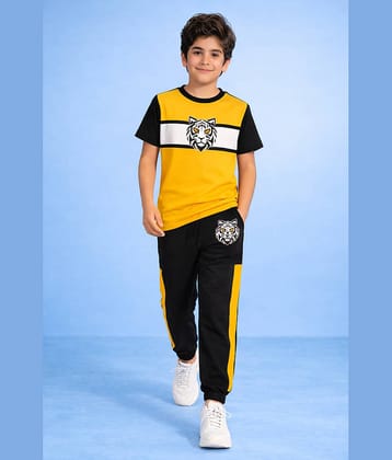 Trampoline Boys Cotton Blend T-Shirt & Trackpants Set ( Multi , Pack of 1 )