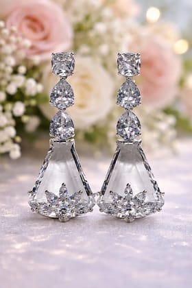 ✨Sliver Plated White Stone Geomatric Earrings ✨