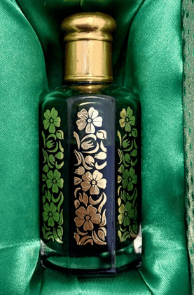 Mii Art 10ml Golden Glass Fragrance Bottle - Elegant Athar Container for Essential Oils - Luxury Refillable Bottle for Vanity & Decor