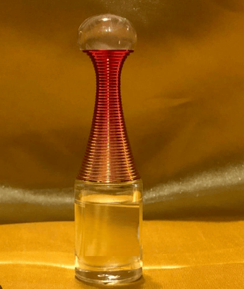 Mii Art 10ml Empty Attar Bottle – Gold Refillable Glass Perfume Vial for Essential Oils & Traditional Ittar (Pack of 1)