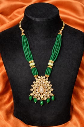 Traditional Gold-Plated Green Beaded Necklace with Kundan Earrings Set