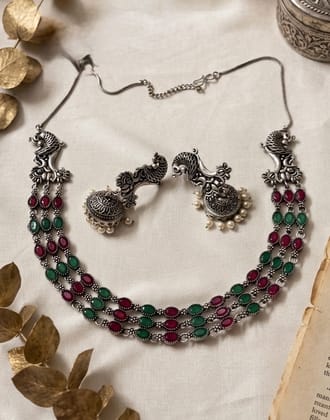 Glamvila Peacock Design Choker Set
