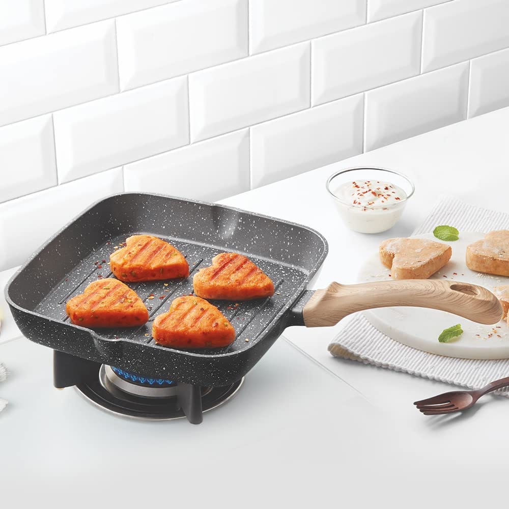 Borosil Vajra Die-Cast Non-Stick Aluminium Square Grill Fry Pan, Frying Pan with Ridges, Black with Wood-Finish Handles, 240 mm Wide, 5 mm Thick - Cookware | Buy online on ZillyBuy