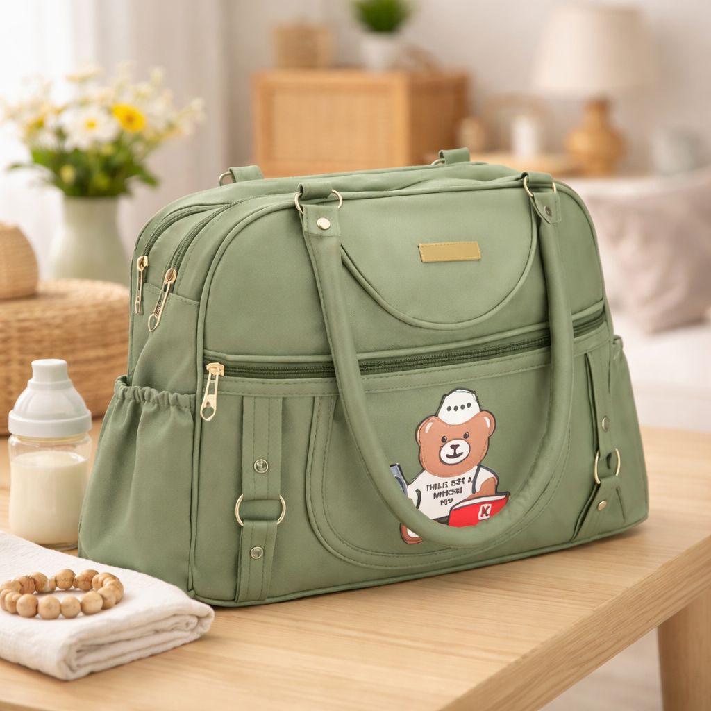 Stylish Green Baby Diaper Bag with Cute Bear Print for Infants and Toddlers
