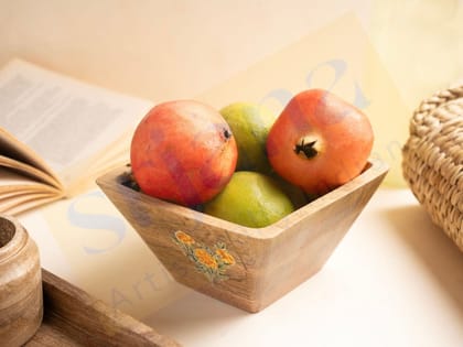 Srjana Handcrafted Wooden Fruit Bowl