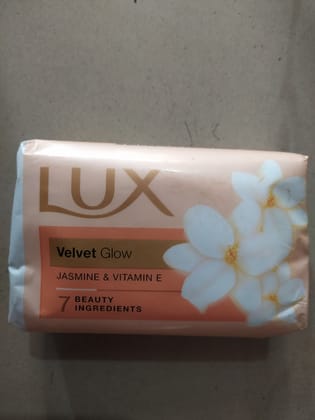 lux bathing soap Velvet glow Jasmine & vitamin e 