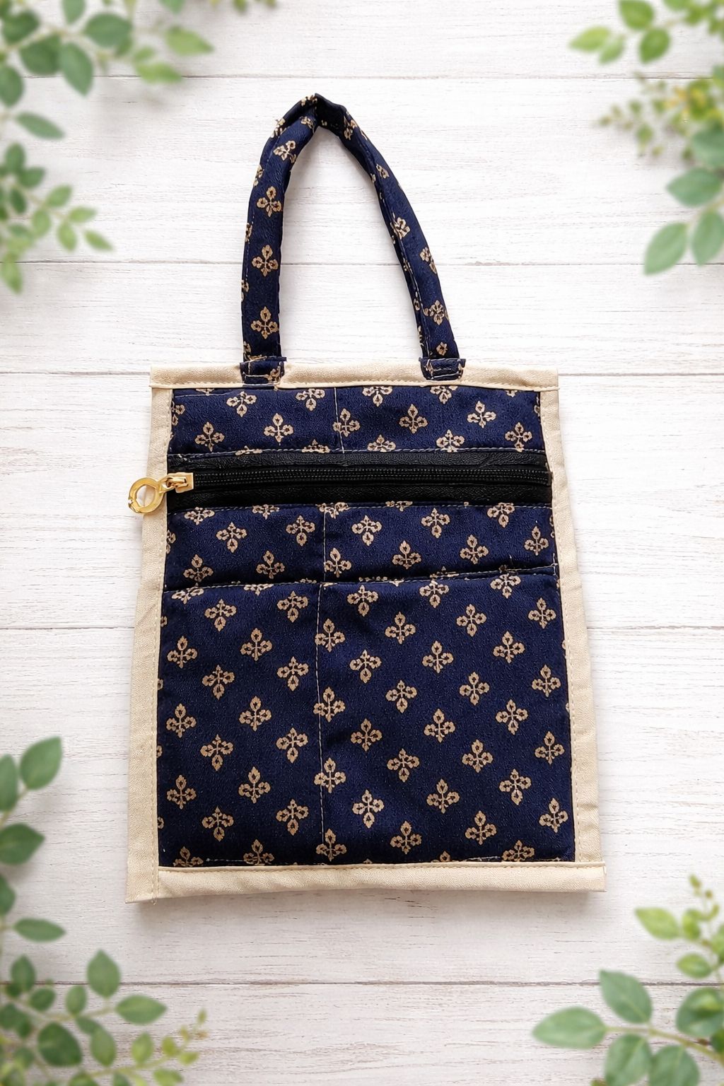 Blue Floral Printed Fabric Handheld Lunch Bag