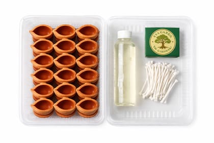 Lord Ganesh Diya Set (21 Pcs) Terracotta Diyas with Coconut Oil, Cotton Wicks & Matchbox for Vinayagar Pooja