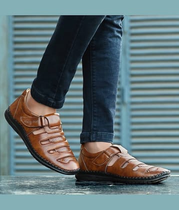 Rising Wolf - Black Men's Sandals