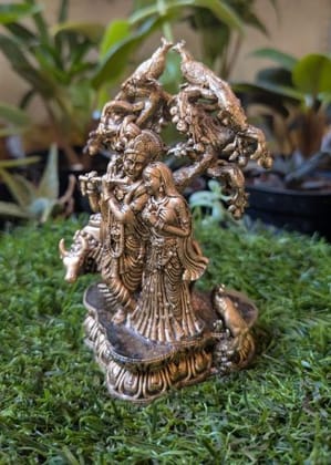 Radha & Krishna Under Tree Brass Statue – A Symbol of Eternal Love & Divine Harmony