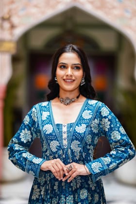 Viraasat – Cotton Alia-Cut Anarkali Set Viraasat – Cotton Alia-Cut Anarkali Set