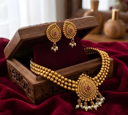 Gold Plated Chick Set Pan Jewellery Set with Matching Earrings for Women Traditional Ethnic Necklace Set for Wedding Party Festive Wear
