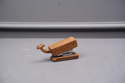 Stapler Whale 