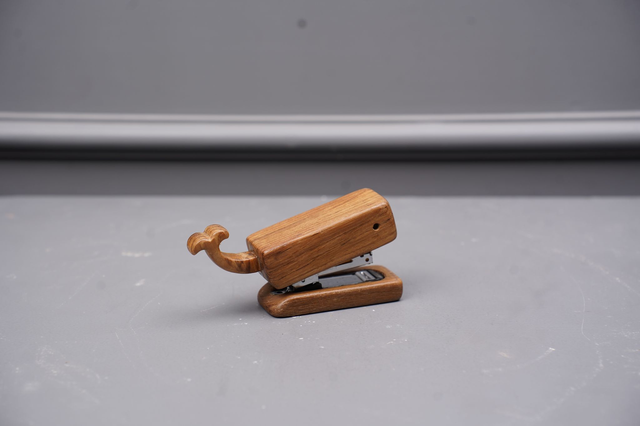 Stapler Whale 