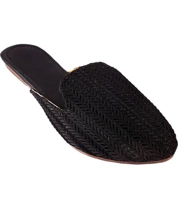 Apratim - Black Women's Mules
