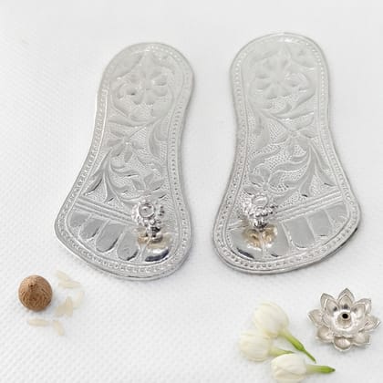 Pure Silver Lakshmi Charan Paduka (Pair) | Engraved Floral Design Pooja Feet | Auspicious Wealth & Prosperity Symbol for Home Temple & Diwali Pure Silver Lakshmi Charan Paduka (Pair) | Engraved Floral Design Pooja Feet | Auspicious Wealth & Prosperity Symbol for Home Temple & Diwali