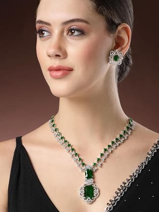 Karatcart Elegant Silver Plated Blue American Diamond Necklace Set for Women