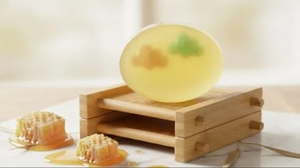 Herbal luxury vegan bath soaps 