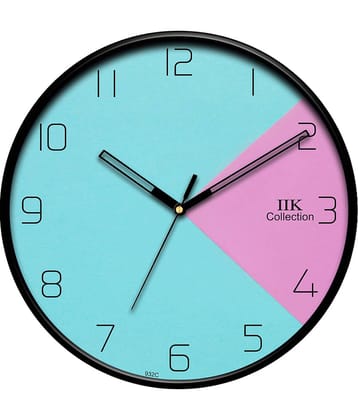 IIK COLLECTION - Circular Analog Wall Clock