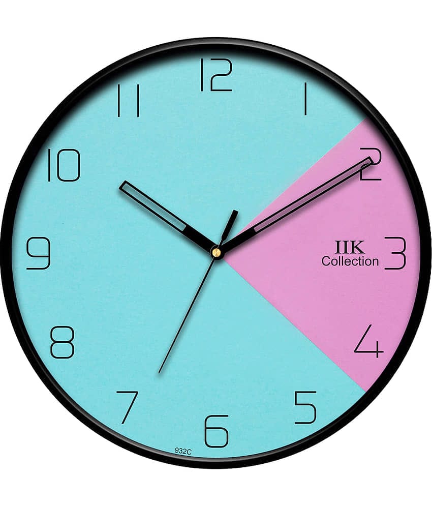 IIK COLLECTION - Circular Analog Wall Clock