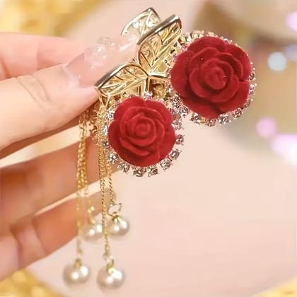 Red Rose Design Metal Claw