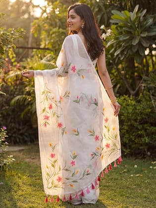 AKHILAM Women's Cotton Saree with White Daisy Floral Prints Tassel Pallu Lightweight Summer Saree