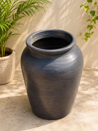 Handcrafted Terracotta Clay Pot with Lid - Rustic Decorative Storage