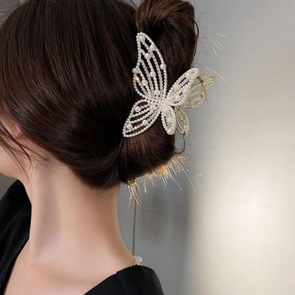 Elegant Pearl Butterfly Hair Claw