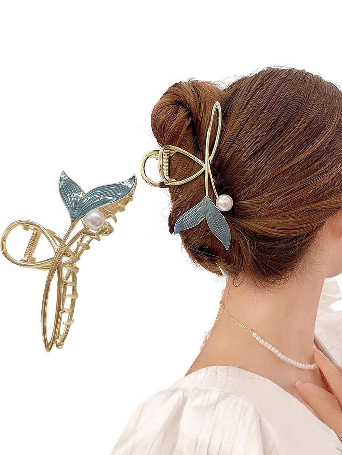 Blubby Premium Gold Leaf Pearl Hair Claw