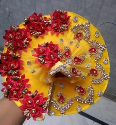 DHRUVINSRI laddu Gopal Heavy Dress Gawn with Decorative red Lily Flowers & Head Band pagdi, krishnaji, kanhaji, thakurji Adjustable Gawn for ladoo Gopal Ji Idol Size 3-5 years,Color red