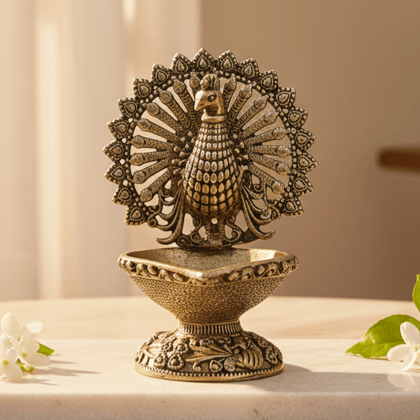 Sukh Sehaj Mayur Deepak, Peacock Diya, Brass, Handcrafted, Antique Yellow Finish, 2.5 Inch Height (Small Diya), Oil Lamp Home Temple, Decor, Pooja Ritual and Gifting