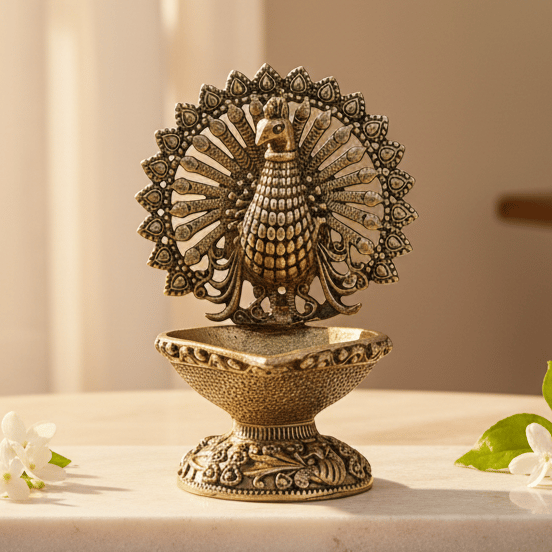 Sukh Sehaj Mayur Deepak, Peacock Diya, Brass, Handcrafted, Antique Yellow Finish, 2.5 Inch Height (Small Diya), Oil Lamp Home Temple, Decor, Pooja Ritual and Gifting