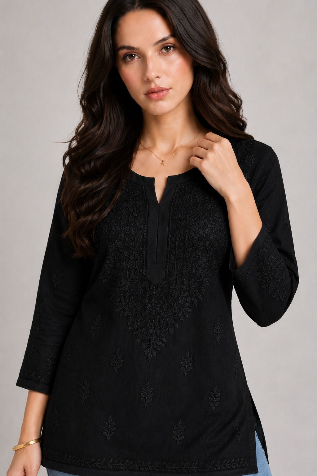 Mrs Right Women Handcrafted Chikankari Embroidered Reyon Straight Short Kurti