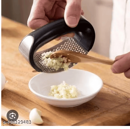 Garlic Press rolling