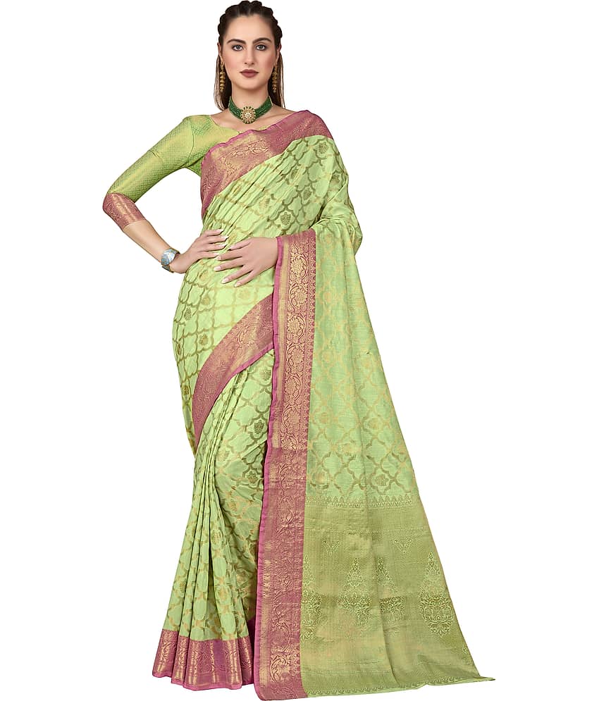Sariya Jacquard Woven Saree With Unstitched Blouse Piece ( Pink )