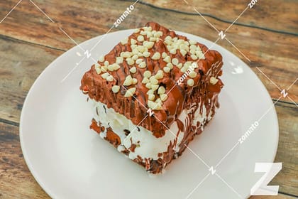 Kit kat sandwich waffle