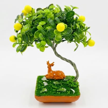 Mini Artificial Lemon Bonsai Tree with Resting Deer Figurine – 17cm Desktop Decorative Showpiece