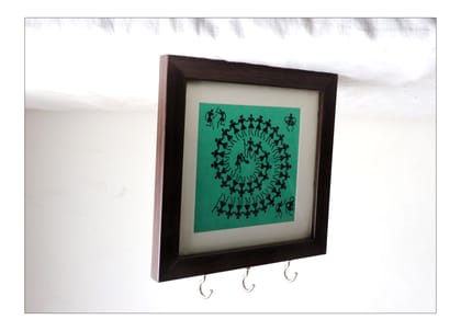 FRAMED WARLI PAINTING KEY HOLDER
