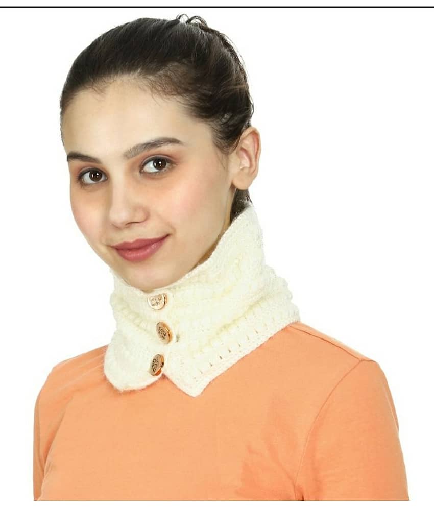 KC Store Women's Off-White Handmade Woolen Neck Warmer For Winters