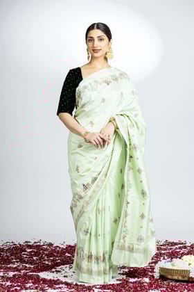 Pastel Green Art Silk Saree With Beautiful Kasuti Embroidery