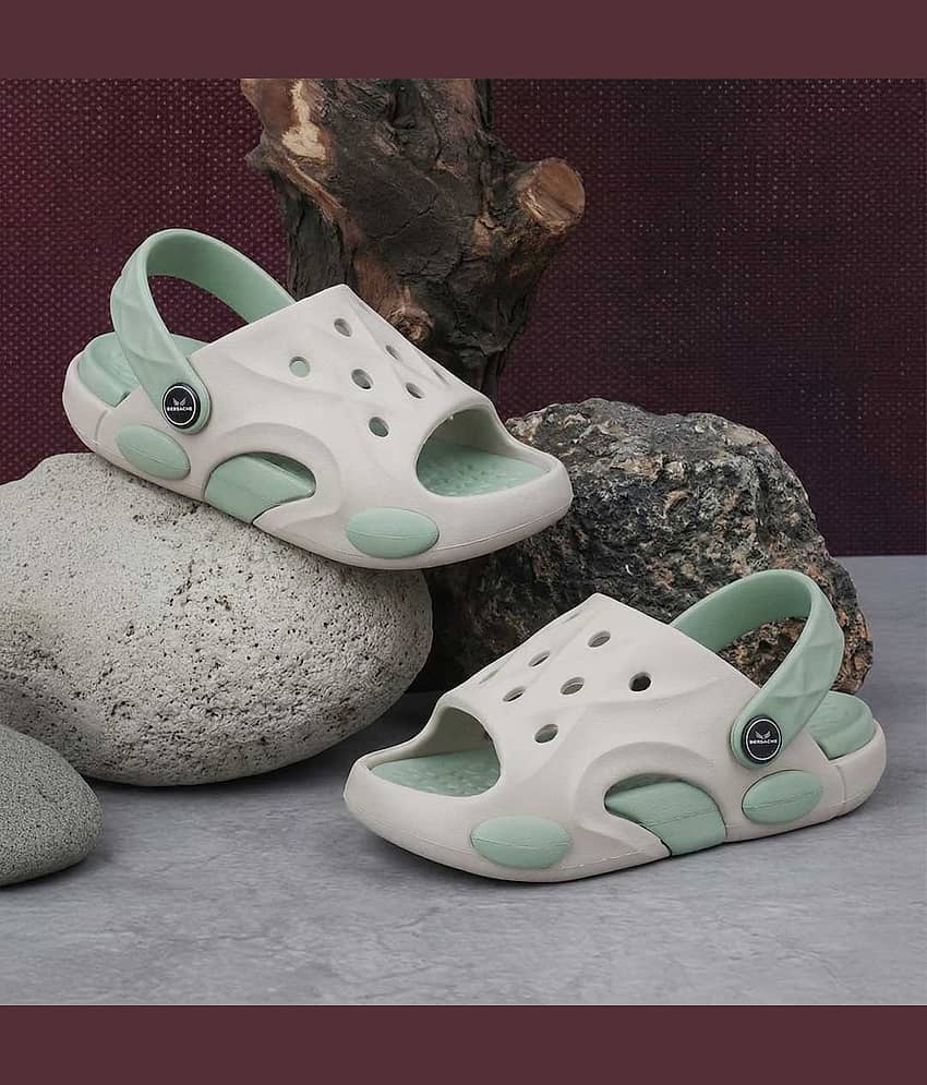 Extra Soft Classic Casual CHAPPAL with  Regular wear with Ultra Soft & Flexibility Technology Sandals for Kids 's