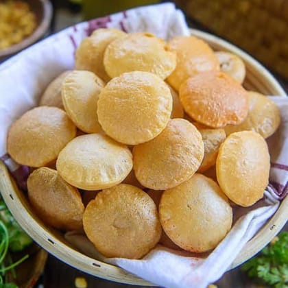 Sigotar Ready to Fry Dry Golgappa (Oval Papad),1Kg