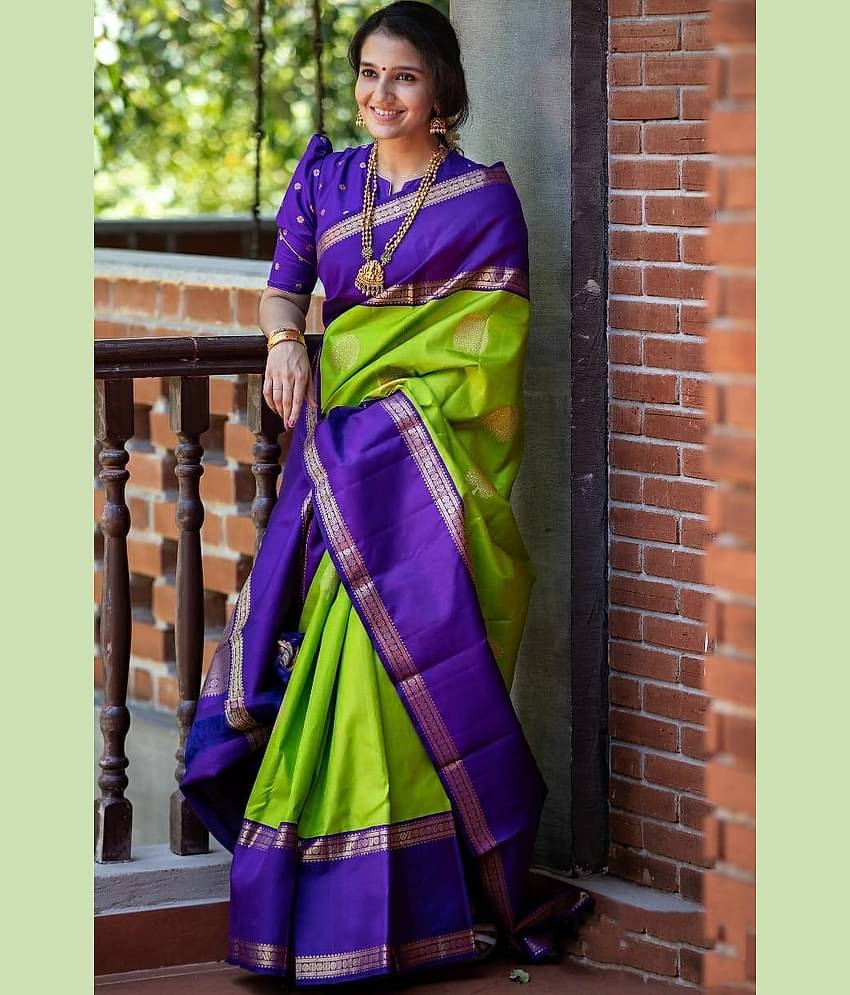 fab woven Art Silk Woven Saree With Unstitched Blouse Piece ( Green )