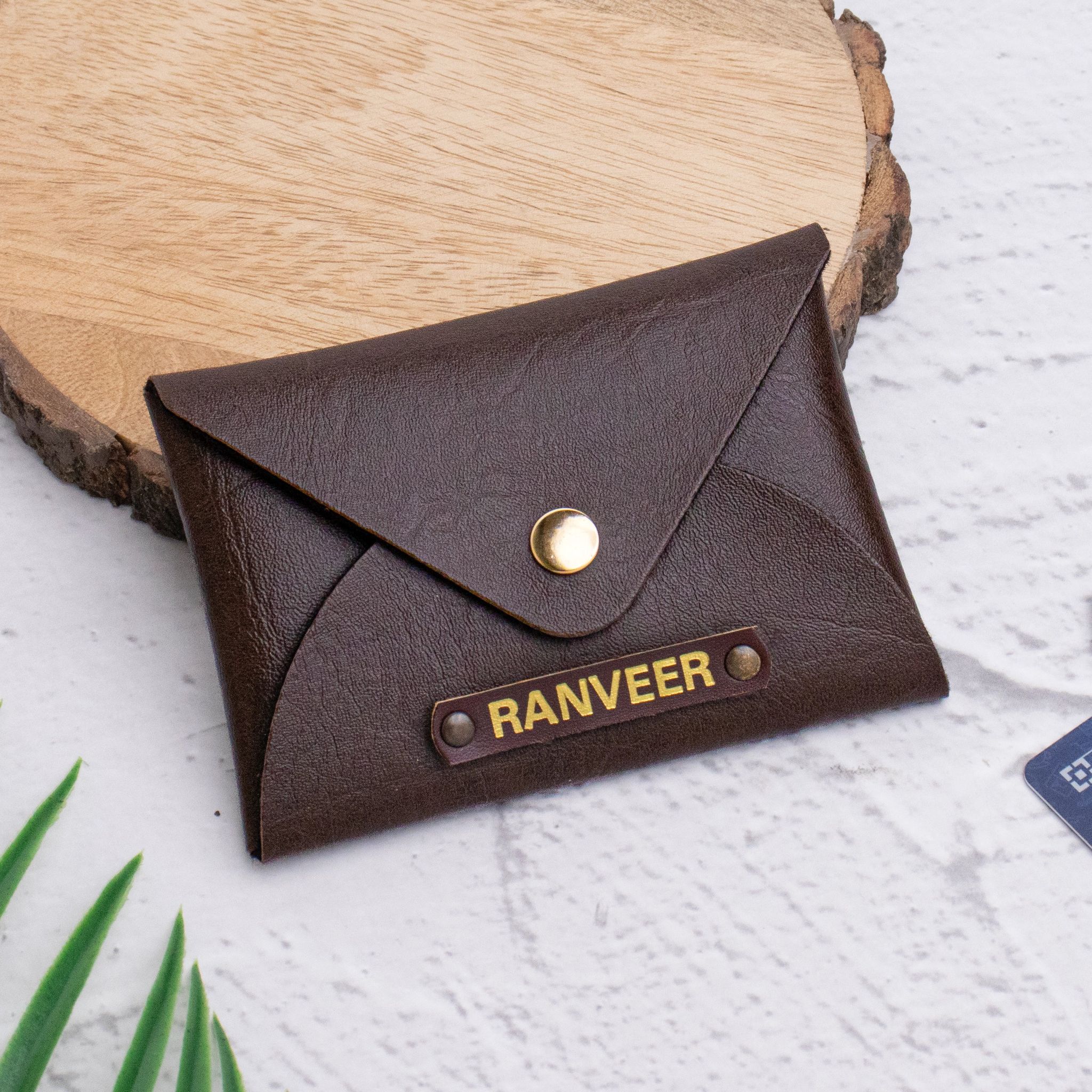 PERSONALISED CARDHOLDER - BROWN-Brown