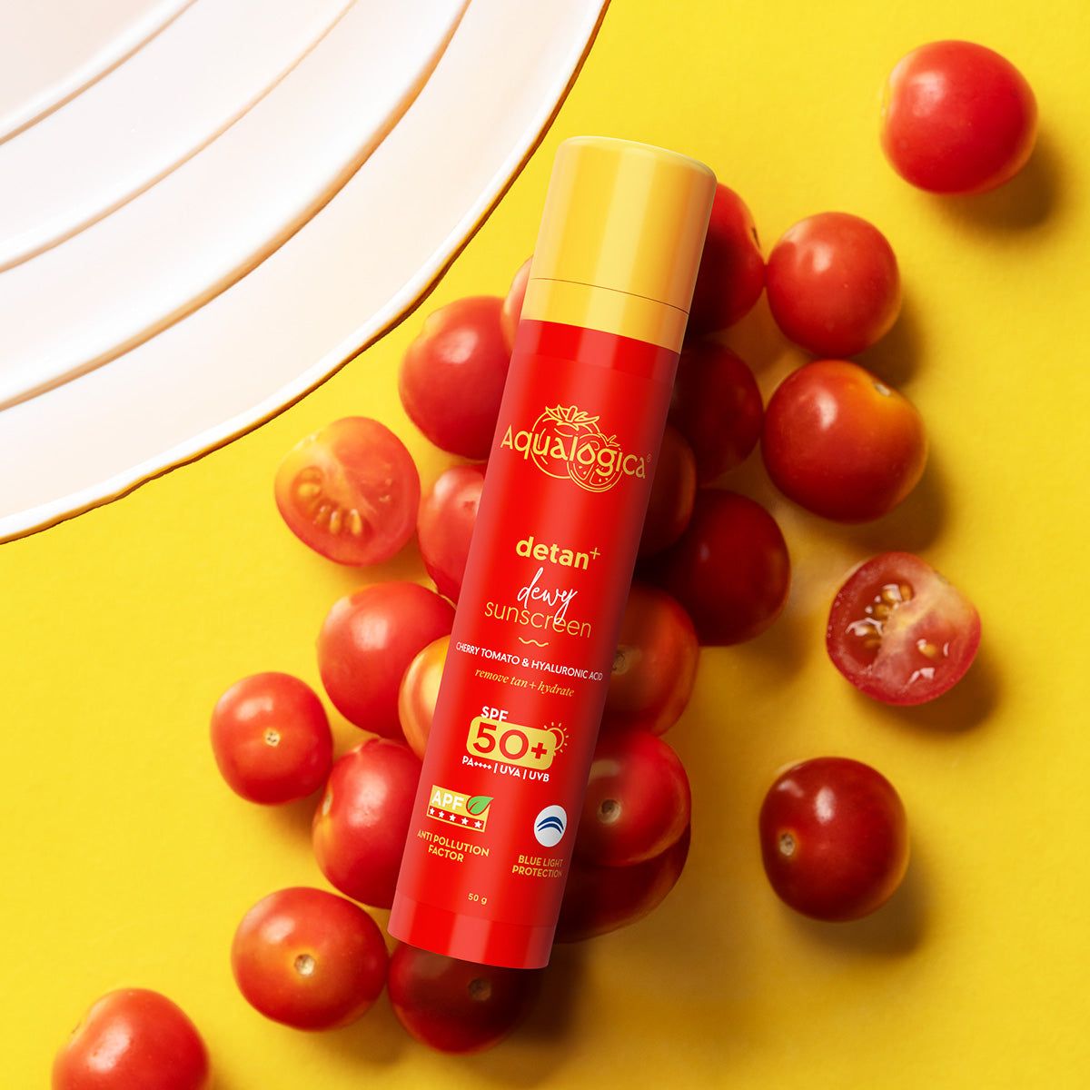 Detan+ Dewy Sunscreen SPF 50+ PA++++ with Anti Pollution Factor (APF) | UVA/B & Blue Light Protection - 50g