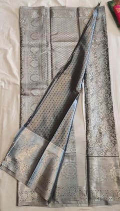 SREE RAJARAJESWARI SILKS
