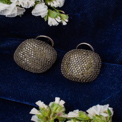 vivinia BY VIDHI MEHRA Zia Silver Plated Womens Zircon Pair of Earrings (Freesize) - VE194