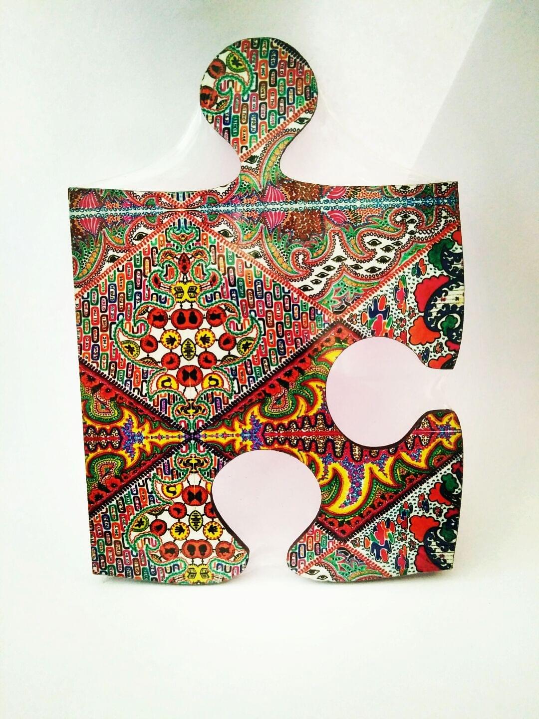 THE STORY OF WAVES PUZZLE COASTER